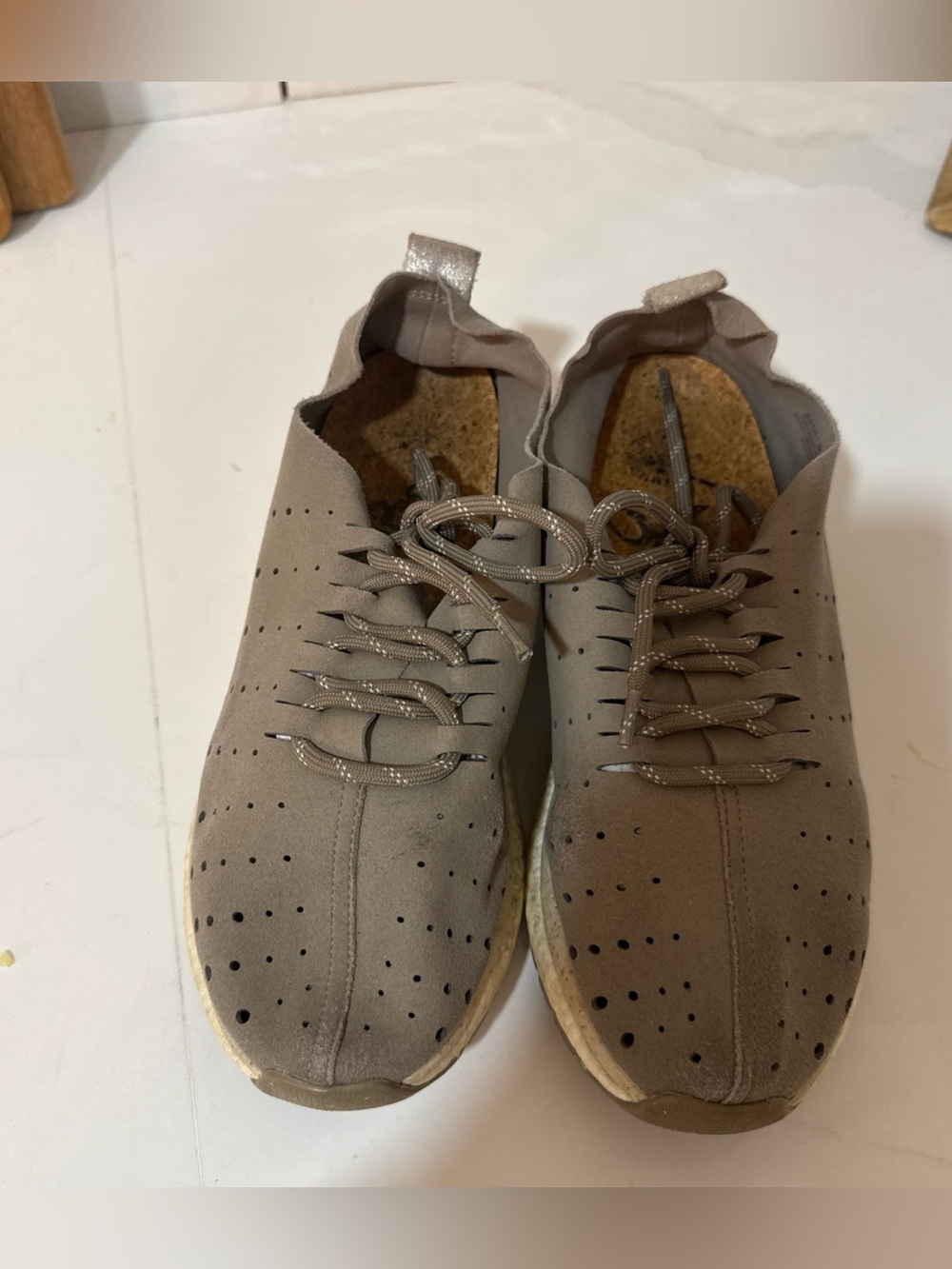 OTBT Men's Casual Perforated Lace-Up Sneakers - Taupe